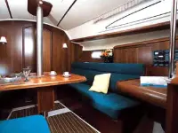 Sun Odyssey 32i - Internal image