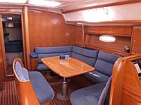 Bavaria 42 - Internal image