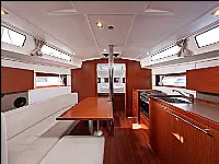 Beneteau Oceanis 38.1 - Internal image