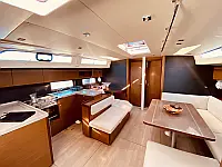 Beneteau Oceanis 51.1 - Internal image