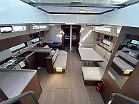 Oceanis 51.1 - Internal image