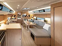 Bavaria C42 - Internal image