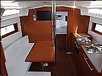 Oceanis 38.1 - Internal image