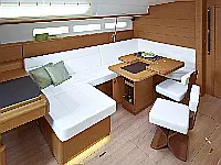 Sunsail 51/4/4 - Internal image