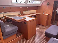 Bavaria 51 Cruiser - Internal image