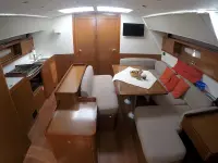 Oceanis 50 - Internal image