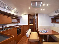 Oceanis 45 - Internal image