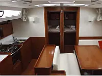 Oceanis 50 Family - Internal image