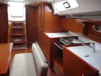 Oceanis 43 - Internal image