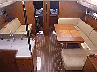 Jeanneau 53 - Internal image