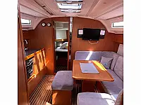 Bavaria Cruiser 41 - Internal image