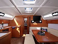 Bavaria Cruiser 51 - Internal image