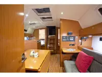 Bavaria 36 Cruiser - Internal image