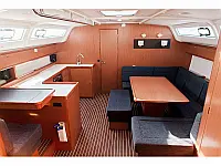 Bavaria Cruiser 51 - Internal image