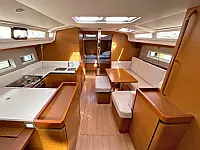 Sun Odyssey 440 - Internal image