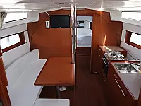 Oceanis 38.1 - Internal image