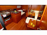 Oceanis 41.1 - Internal image