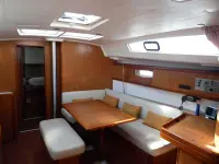 Oceanis 43 (4 cbs) - Internal image