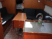 Bavaria Cruiser 37 - Internal image