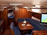 Bavaria 38 - Internal image