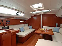 Beneteau 43.4 - Internal image