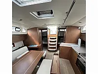 Oceanis 46.1 - Internal image