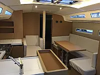 Sun Odyssey 410 - Internal image