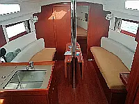 Oceanis 35.1 - Internal image