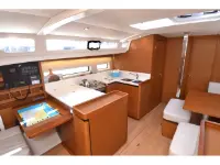 Sun Odyssey 440 - Internal image