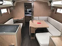 Oceanis 41.1 - Internal image