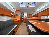 Bavaria C45 - Internal image