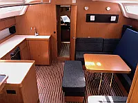 Bavaria Cruiser 51 - Internal image