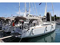 Sun Odyssey 349 - External image