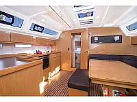 Bavaria Cruiser 46 - Internal image