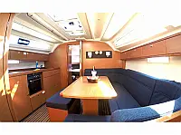 Bavaria Cruiser 41 - Internal image