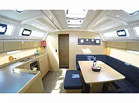 Bavaria Cruiser 46 - Internal image