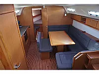 Bavaria Cruiser 40 - Internal image