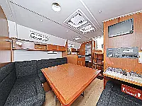 Bavaria 36 Cruiser - Internal image