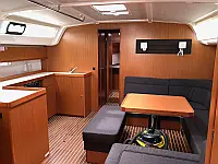 Bavaria Cruiser 51 - Internal image