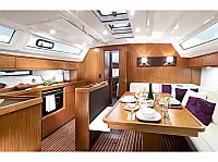 Bavaria Cruiser 46 - Internal image