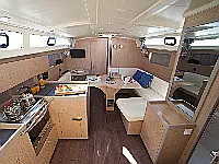 Oceanis 41.1 - Internal image