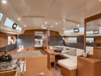 Oceanis 41.1 - Internal image