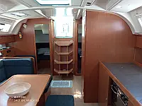 Bavaria Cruiser 41 - Internal image