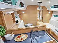 Sunsail Sun Odyssey 319 - Internal image