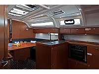 Bavaria 37 Cruiser - Internal image