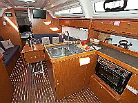 Bavaria Cruiser 37  - Internal image