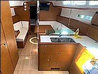 Sun Odyssey 389 - Internal image