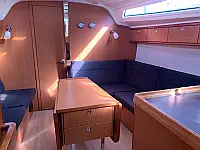 Bavaria 37 Cruiser - Internal image