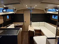 Oceanis 41.1 - Internal image