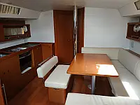 Oceanis 45 - Internal image